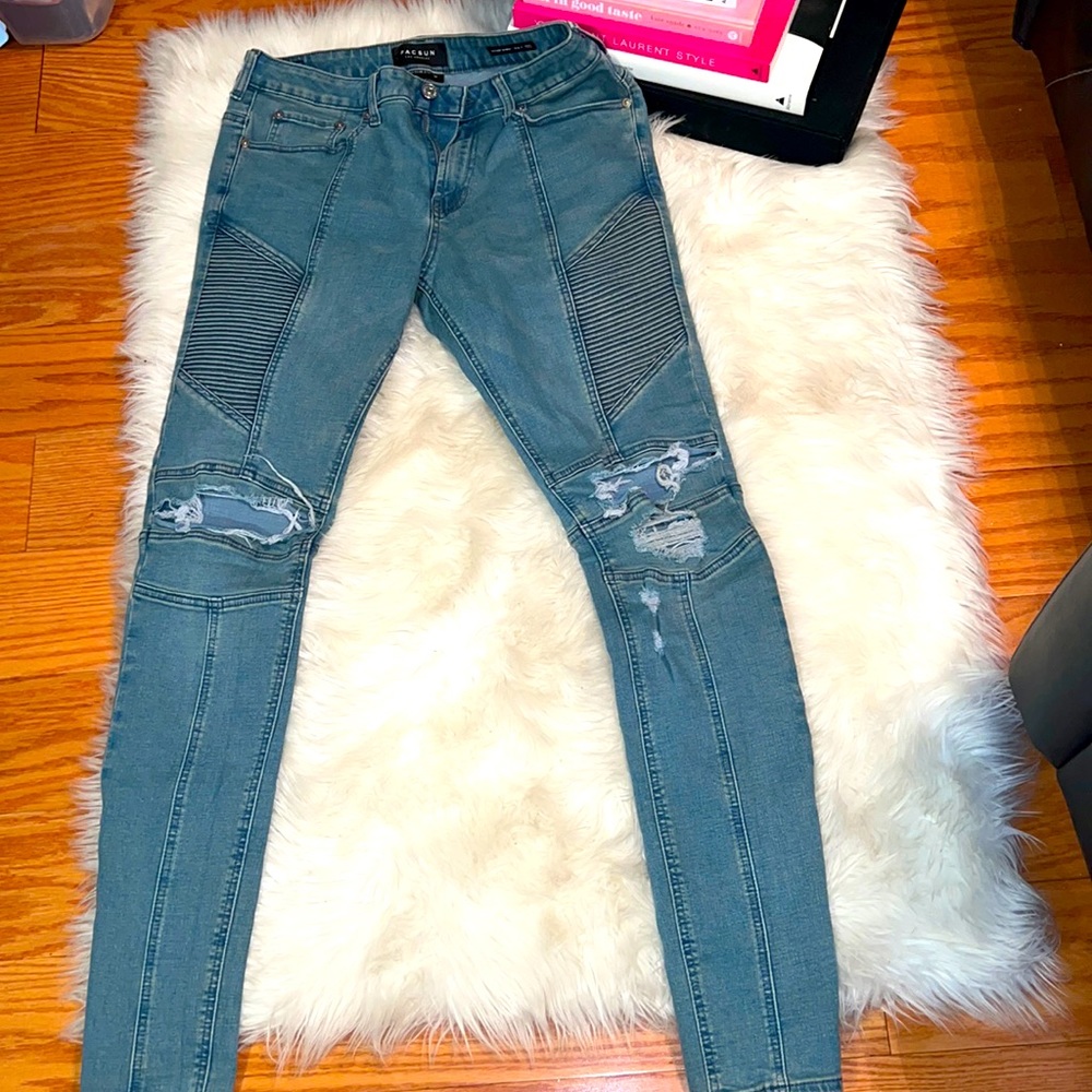 - PacSun Active Stretch Jeans